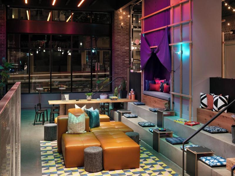 Moxy Portland Downtown image