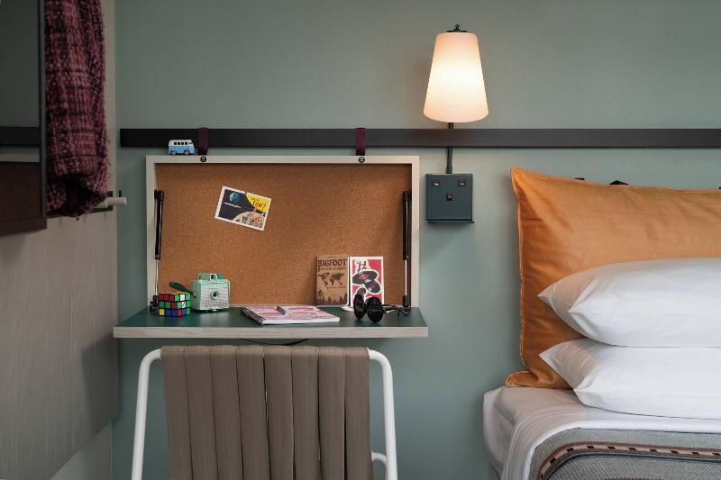 Moxy Portland Downtown image