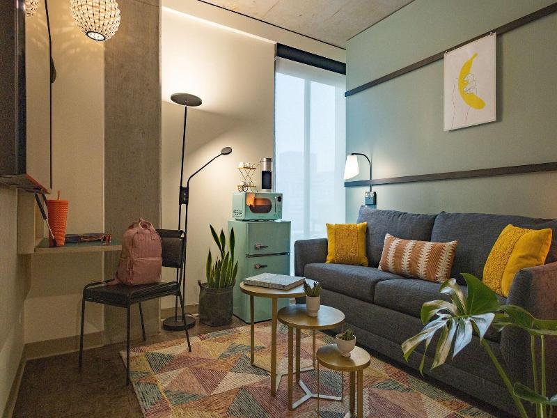 Moxy Portland Downtown image
