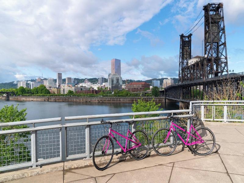 Moxy Portland Downtown image