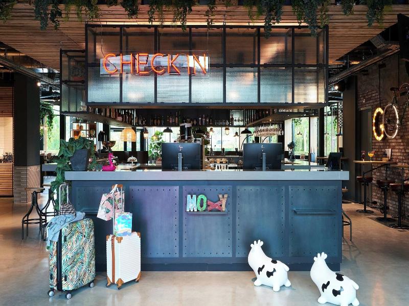 Moxy Amsterdam Schiphol Airport image