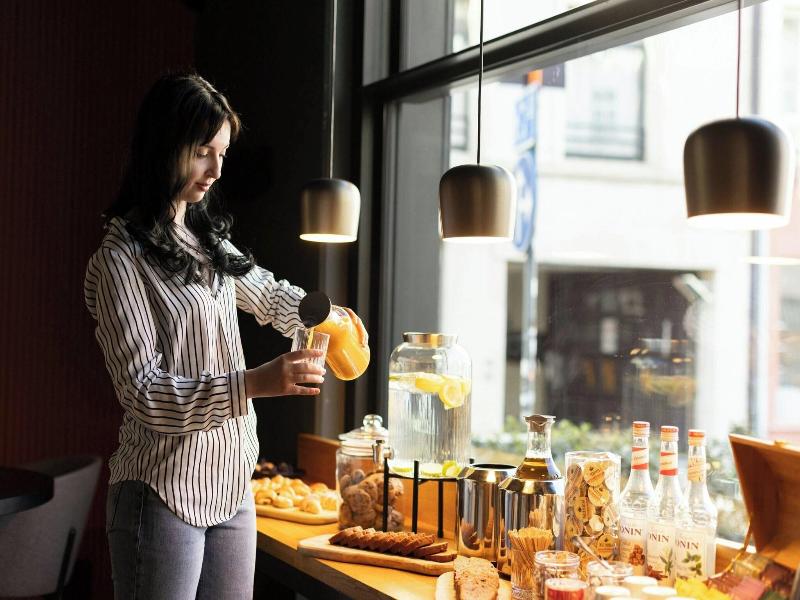 Moxy Brussels City Center image