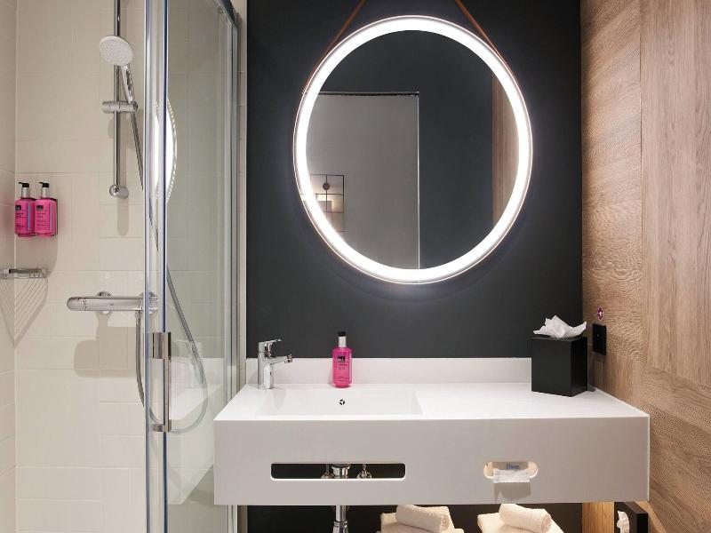 Moxy Brussels City Center image