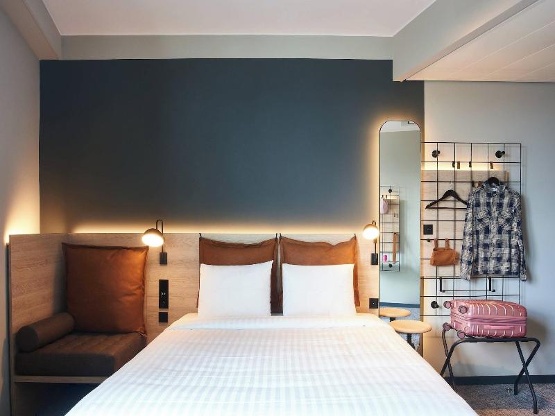 Moxy Brussels City Center image