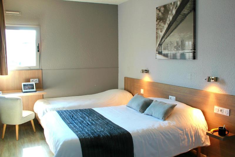 Bel Hotel image