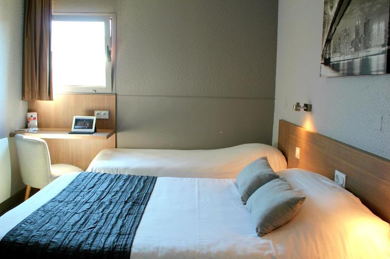 Bel Hotel image
