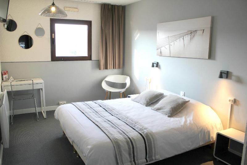Bel Hotel image