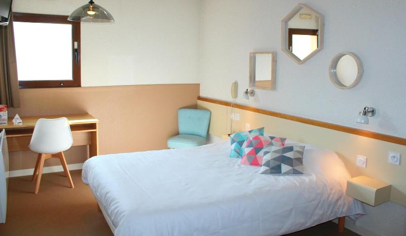 Bel Hotel image