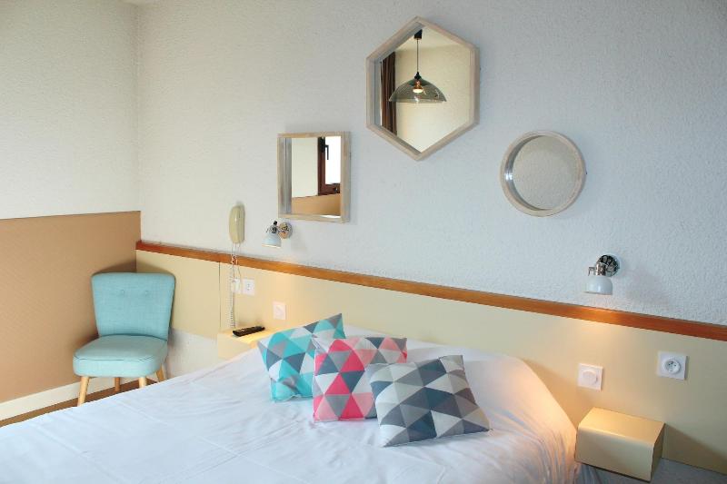 Bel Hotel image
