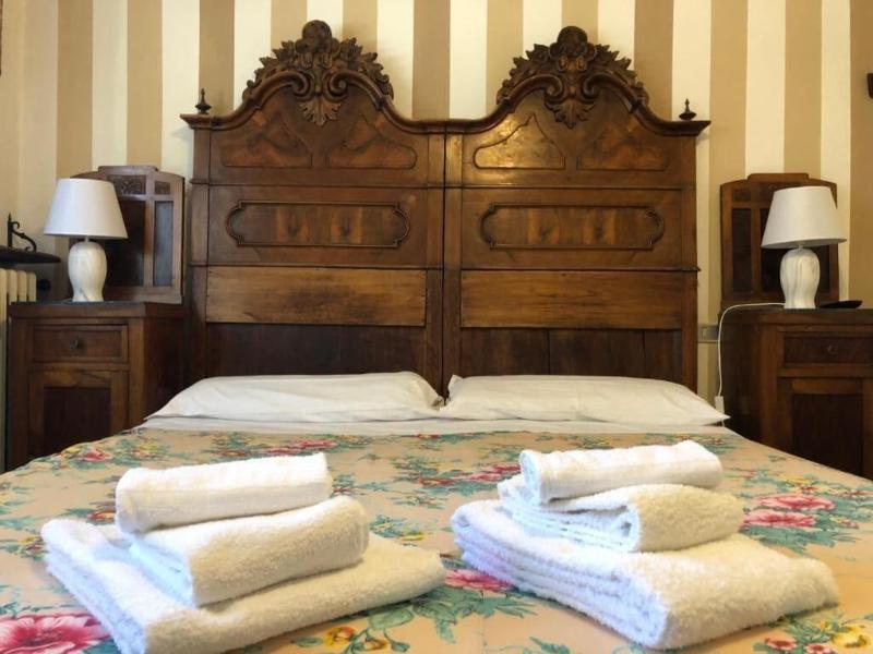 Hotel La Villa image