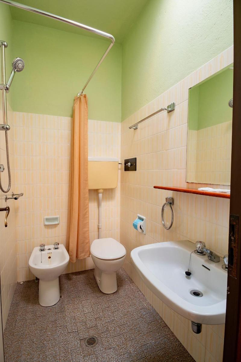 Hotel La Villa image