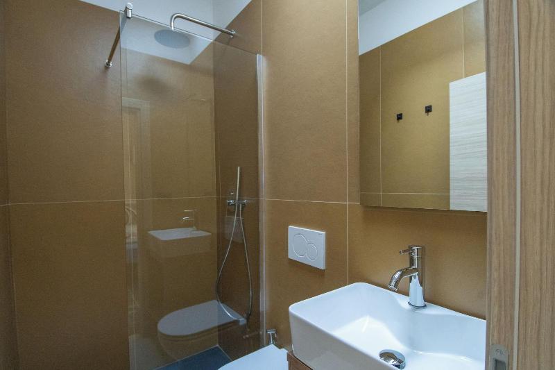 Hotel La Villa image