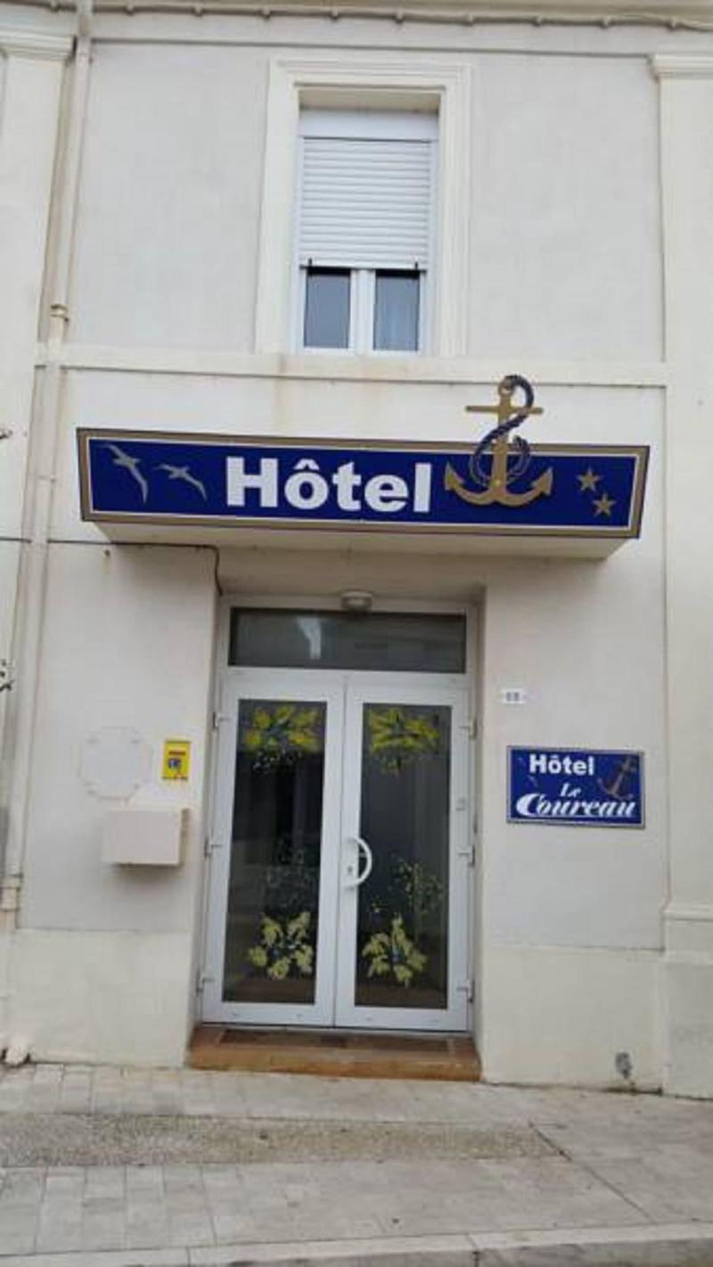 Hôtel Le Coureau image