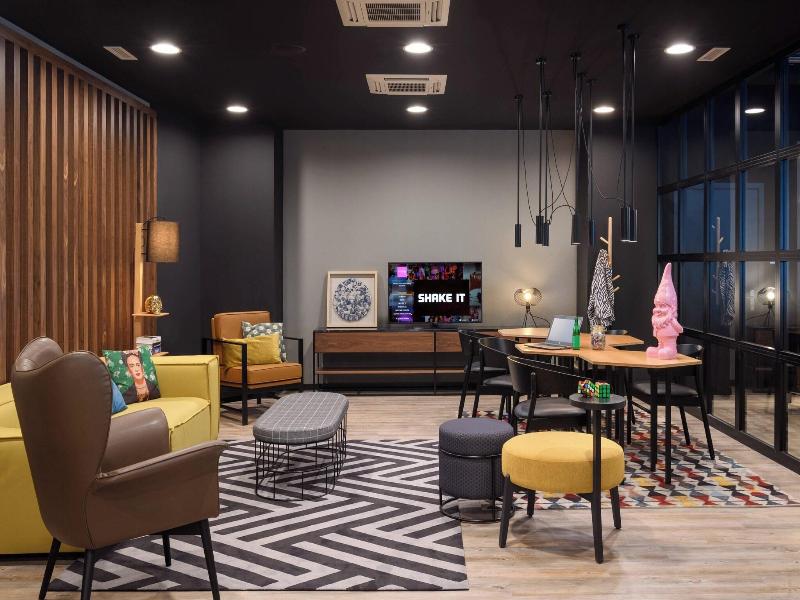 Moxy Lisboa Oriente image