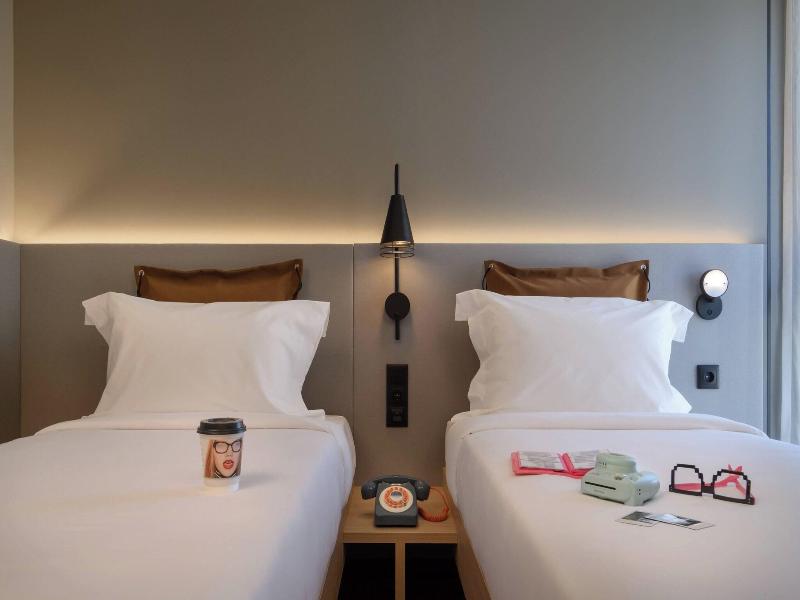 Moxy Lisboa Oriente image