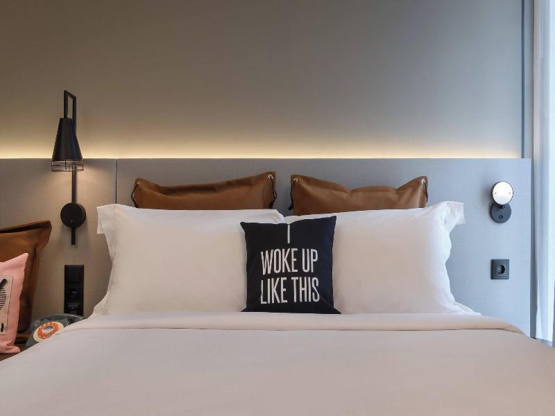 Moxy Lisboa Oriente image