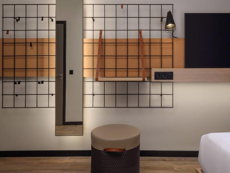 Moxy Lisboa Oriente image