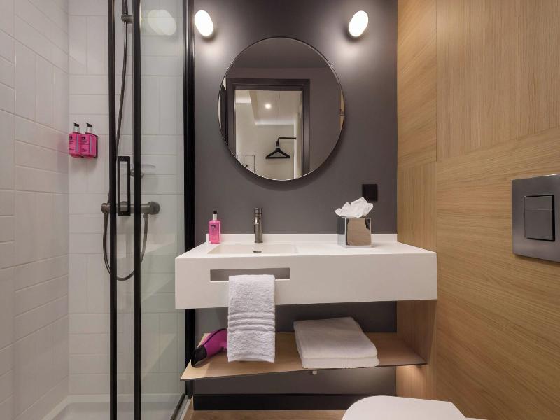 Moxy Lisboa Oriente image