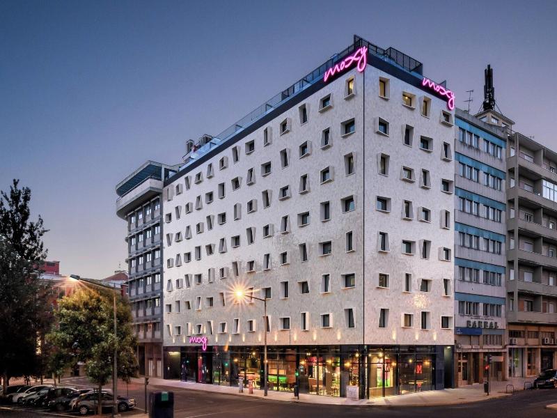 Moxy Lisbon City image