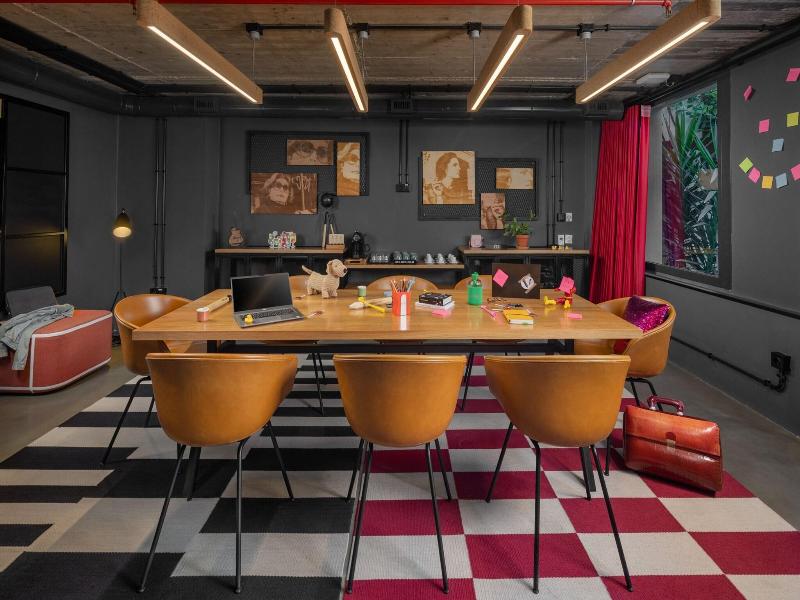 Moxy Lisbon City image
