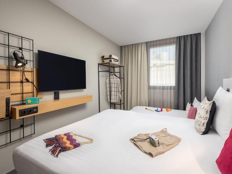 Moxy Lisbon City image