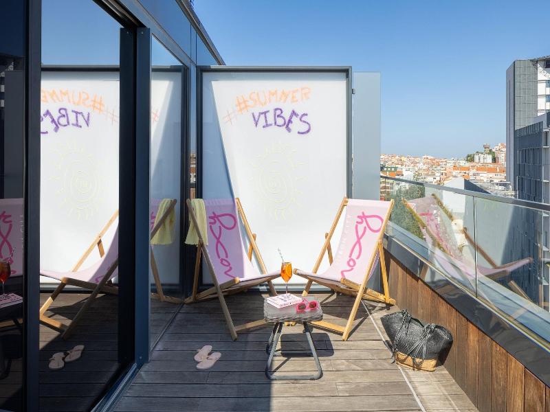 Moxy Lisbon City image