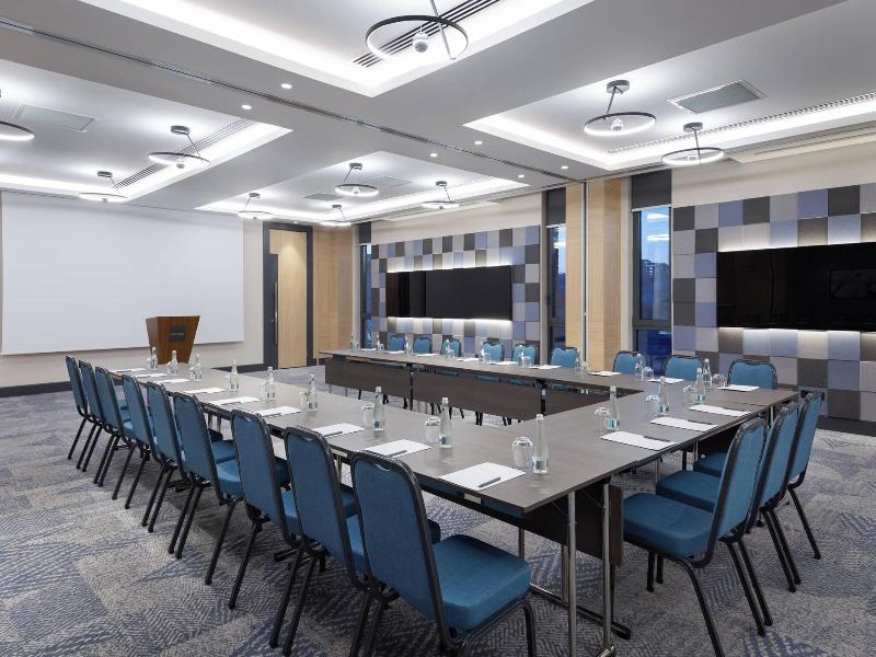 Courtyard By Marriott Chisinau image
