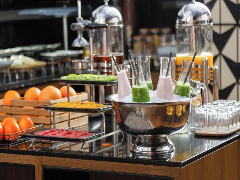 Courtyard By Marriott Chisinau image