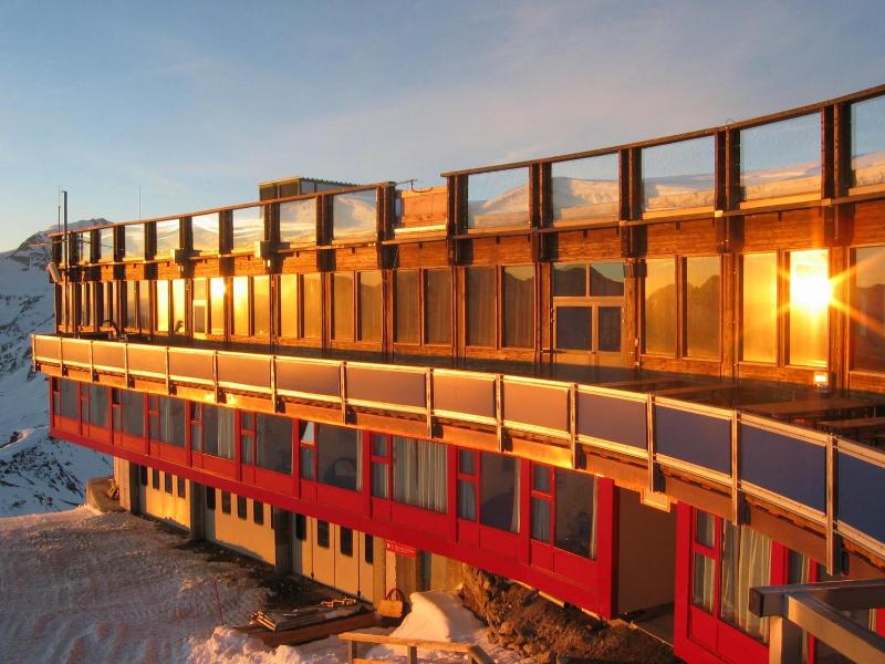 Glacier Hotel Grawand image