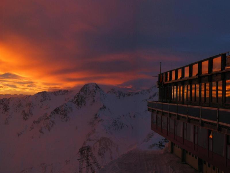 Glacier Hotel Grawand — general view