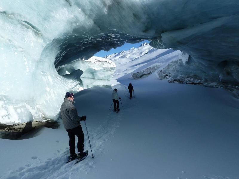 Glacier Hotel Grawand image