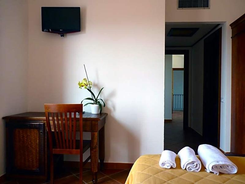 Hotel Funtanaena image