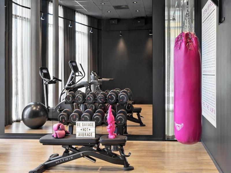 Moxy Bergen image