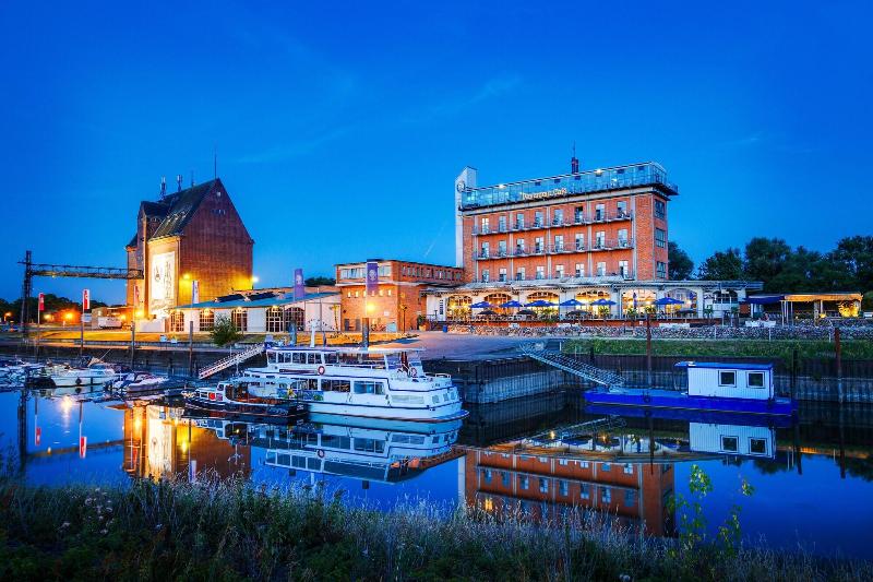 Hotel Dömitzer Hafen image