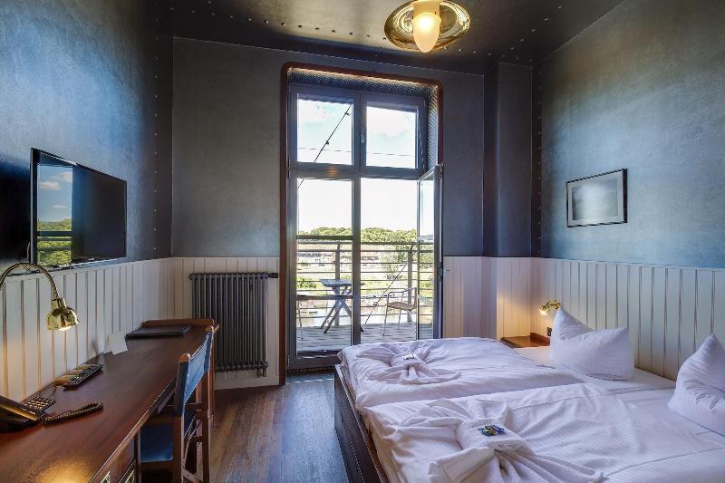 Hotel Dömitzer Hafen image
