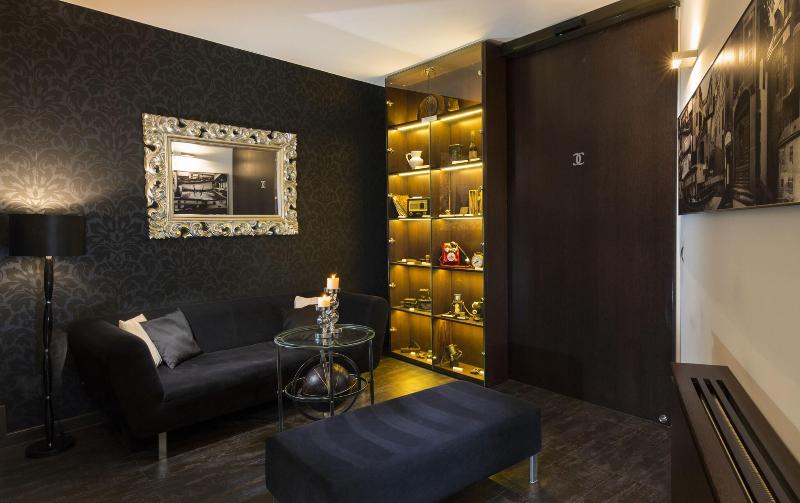 Boutique Hotel Chrysso image