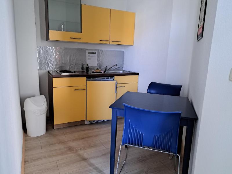 Apartment-Hotel image