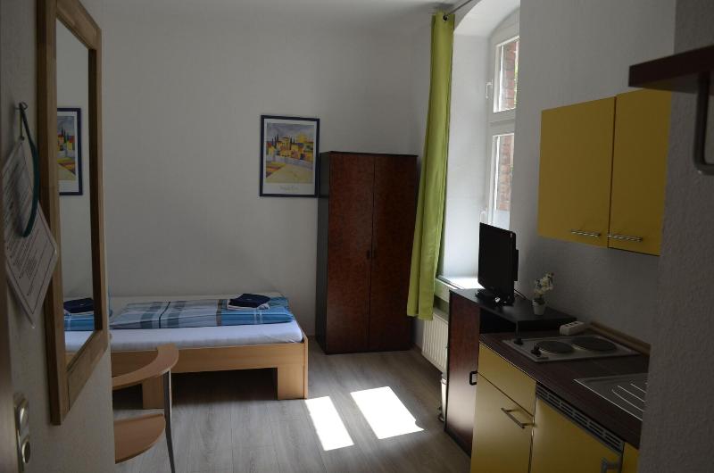 Apartment-Hotel image