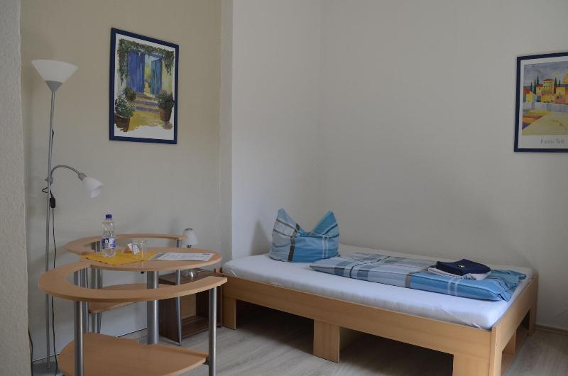 Apartment-Hotel image