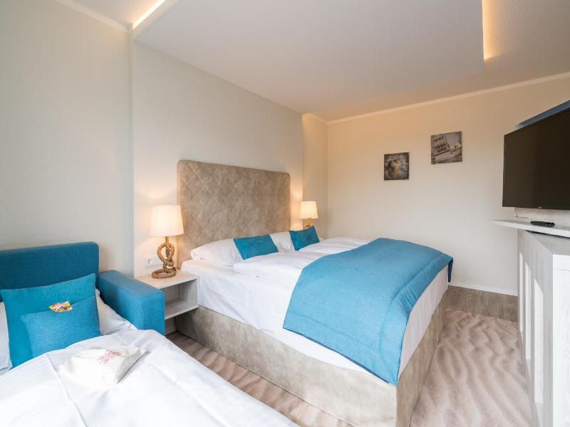 Hotel Kölfhamm image