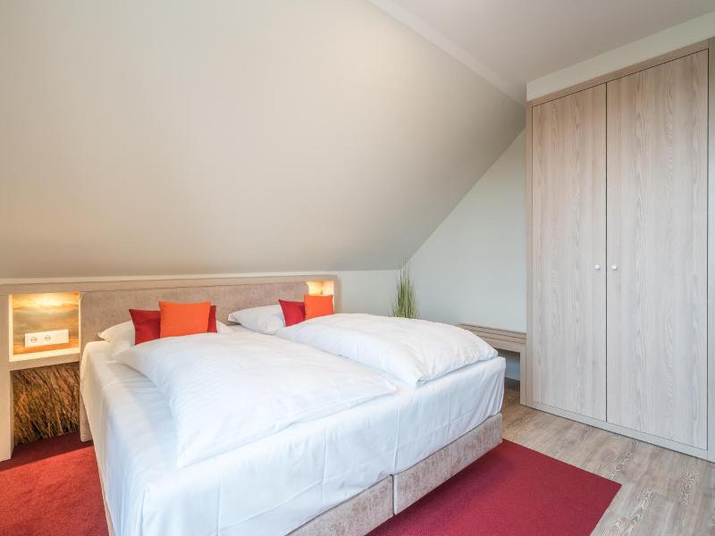 Hotel Kölfhamm image