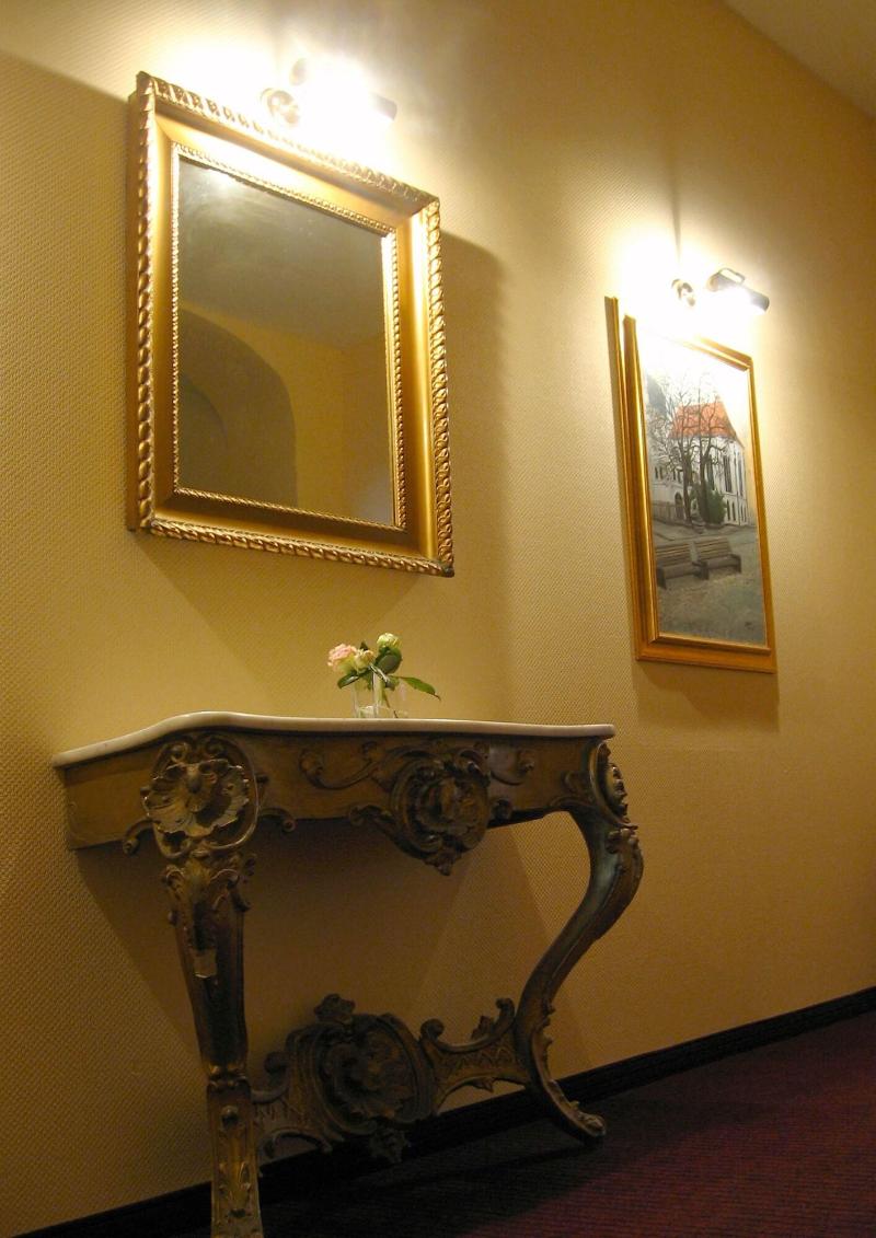 Gotikhotel Frenzelhof image