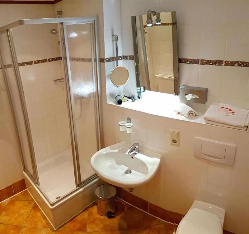 Gotikhotel Frenzelhof image