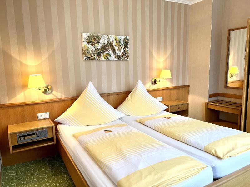 Hotel Ingeburg image
