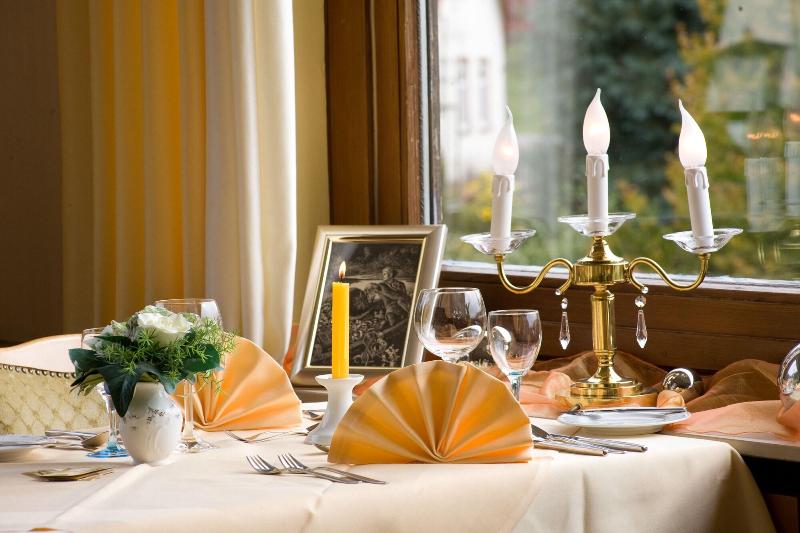 Hotel Gassbachtal & Nibelungen Café image