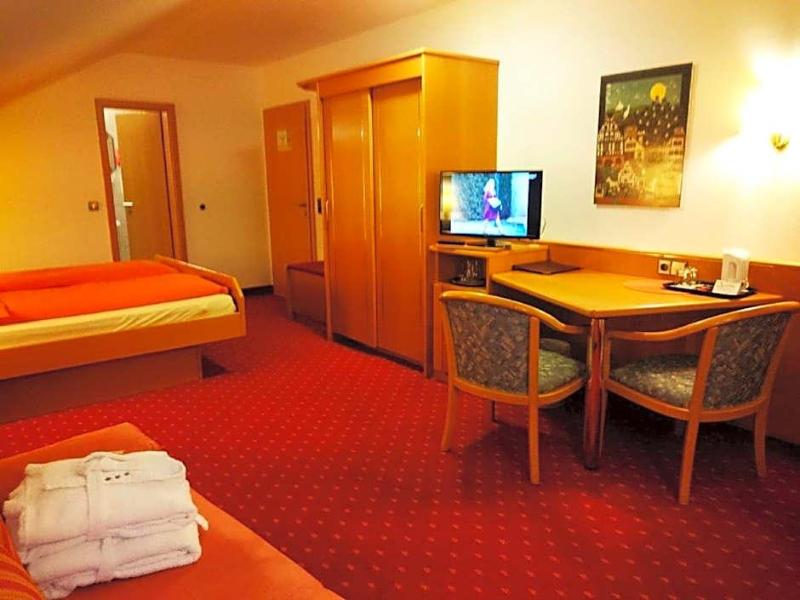 Hotel Goldbächel image
