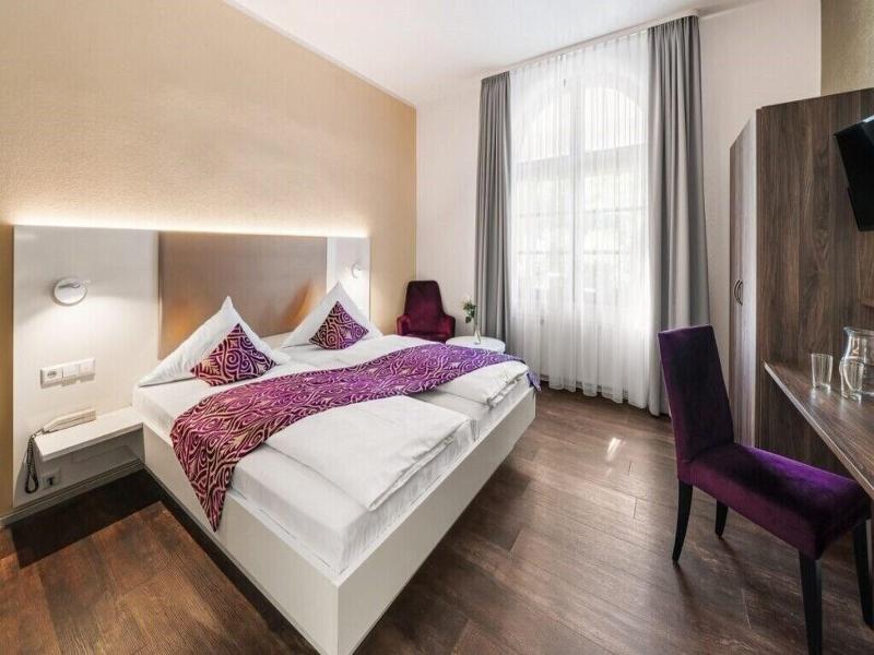 Donaublick image