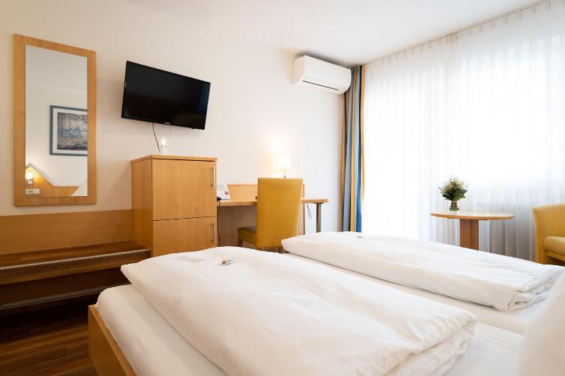 ates Hotel Straßburg - Kehl image