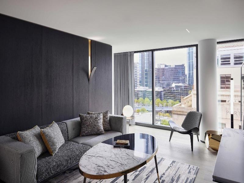 W Melbourne image