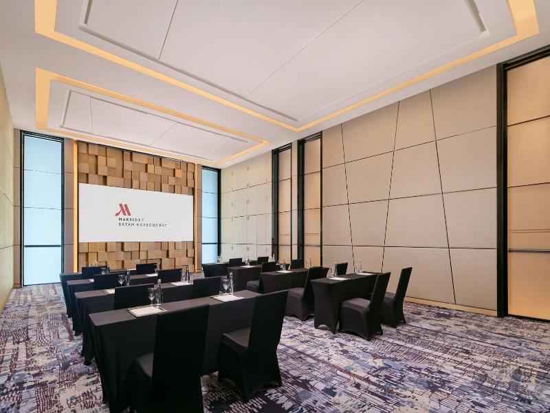 Batam Marriott Hotel Harbour Bay image